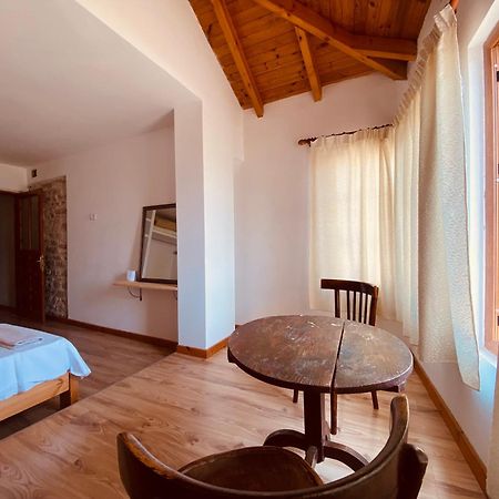 Vila Eri Gjirokaster Luaran gambar