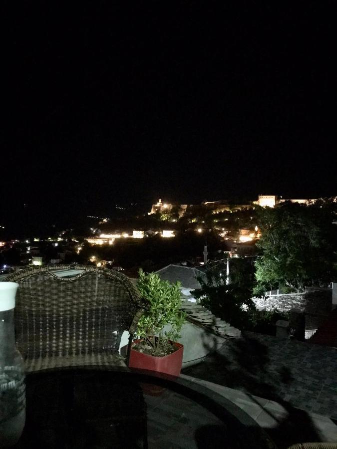 Vila Eri Gjirokaster Luaran gambar